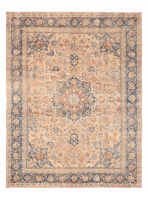 Persian Style Hand-knotted Wool Rug, 282 x 366 cm