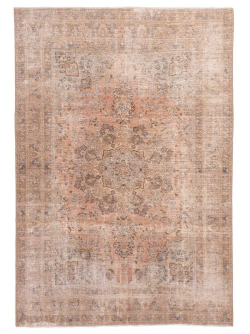 Persian Style 6'5" x 9'2" Hand-knotted Wool Rug 