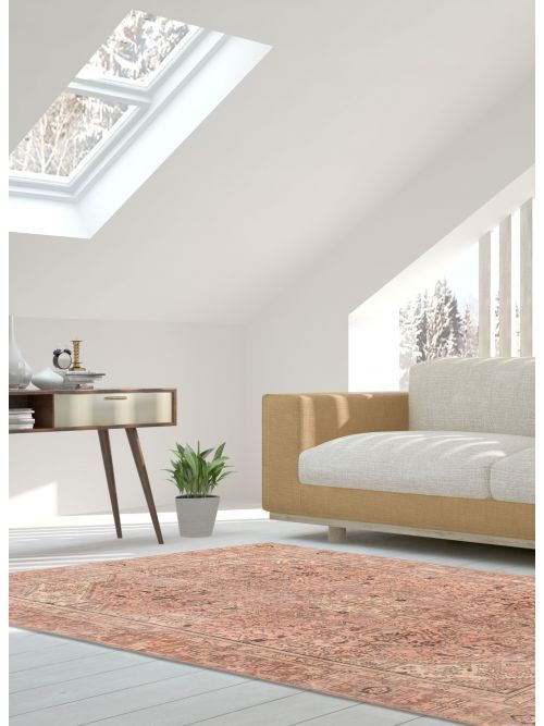 Persian Style 6'1" x 8'10" Hand-knotted Wool Rug 