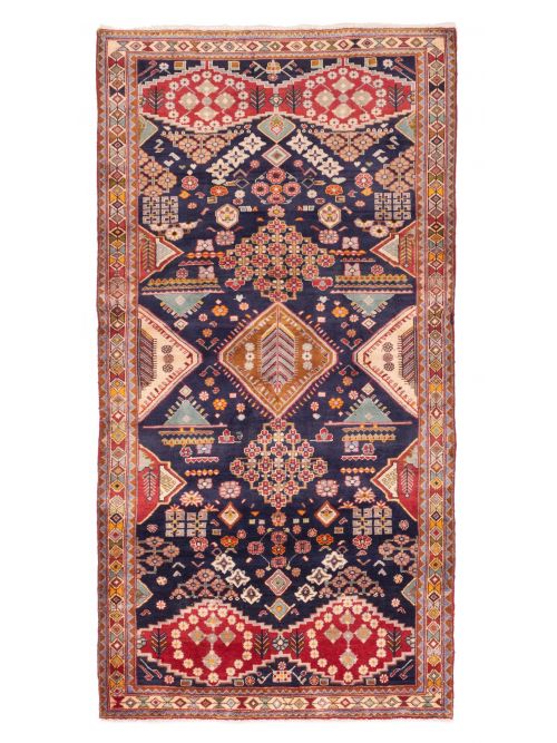 Tapis style persan 4'7" x 9'1" en laine