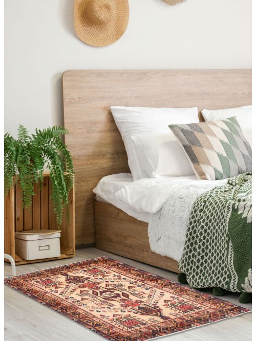 Persian Style 5'10" x 6'8" Hand-knotted Wool Rug 