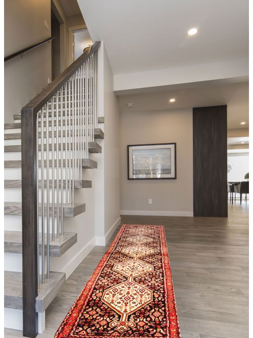 Persian Style 1'6" x 9'5" Hand-knotted Wool Runner Rug 