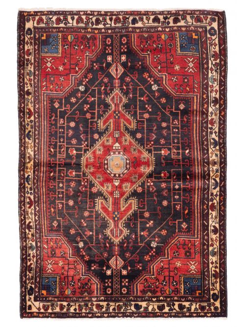 Persian Style Hand-knotted Wool Rug, 142 x 211 cm