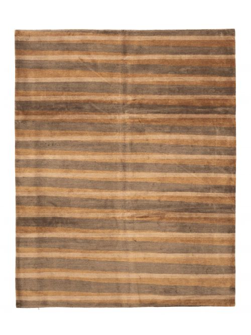 Nepal Opulence Hand-knotted Wool Rug, 249 x 302 cm