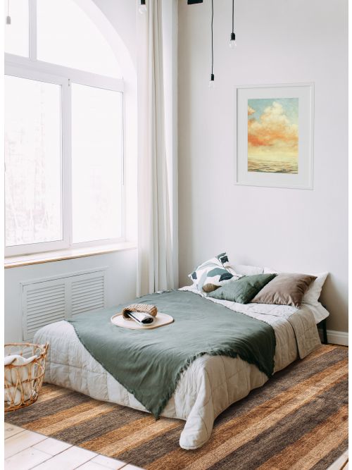 Nepal Opulence Hand-knotted Wool Rug, 249 x 302 cm