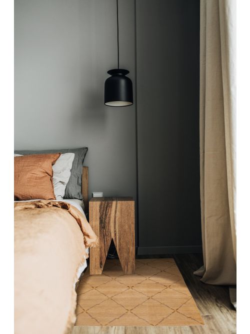 Nepal Opulence Hand-knotted Silk& Wool Rug, 102 x 142 cm