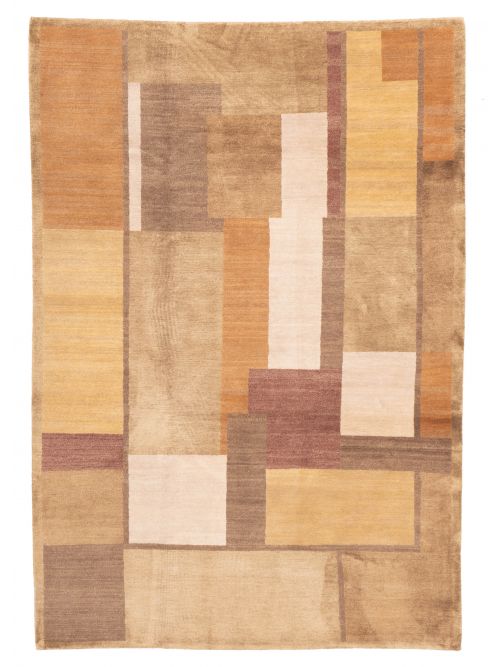 Nepal Opulence Hand-knotted Silk& Wool Rug, 183 x 267 cm