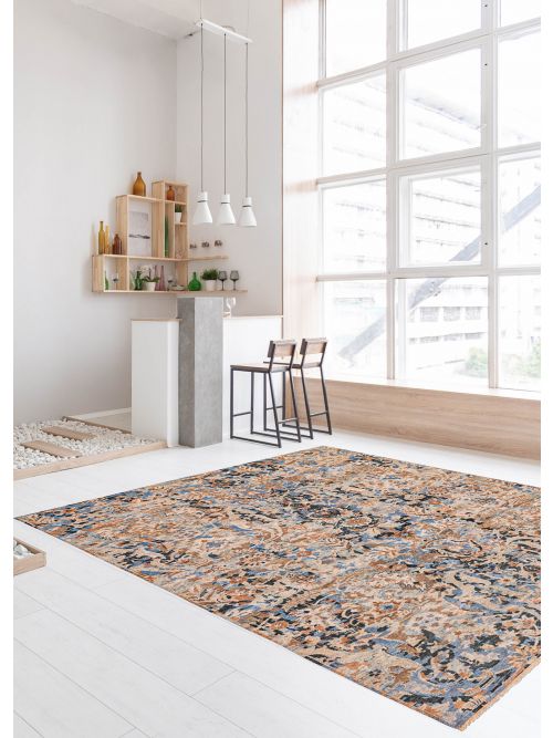 Indian Heritage Hand-knotted Wool Rug, 244 x 297 cm
