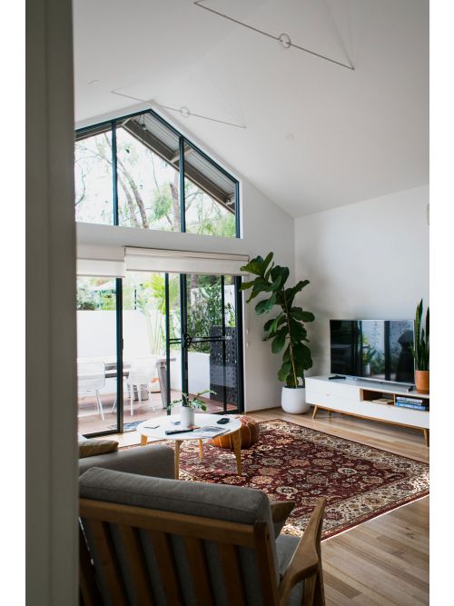 Indian Jamshidpour 7'11" x 10'0" Hand-knotted Wool Rug 