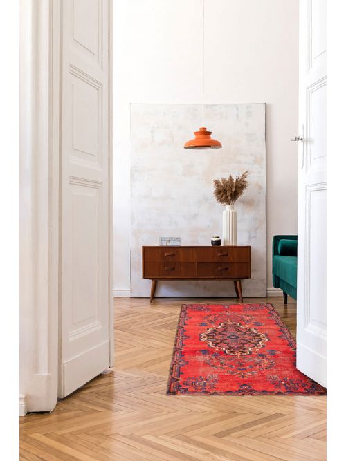 Persian Style Hand-knotted Wool Runner Rug, 117 x 259 cm