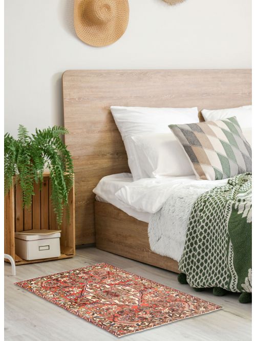 Persian Style Hand-knotted Wool Rug, 137 x 201 cm