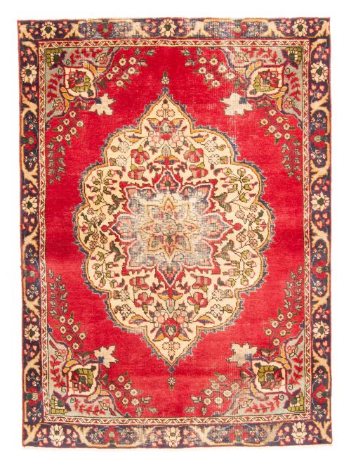 Persian Style Hand-knotted Wool Rug, 137 x 201 cm