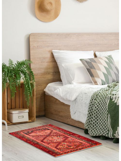 Persian Style Hand-knotted Wool Rug, 137 x 198 cm