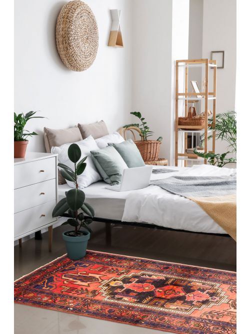 Persian Style 3'6" x 6'8" Hand-knotted Wool Rug 