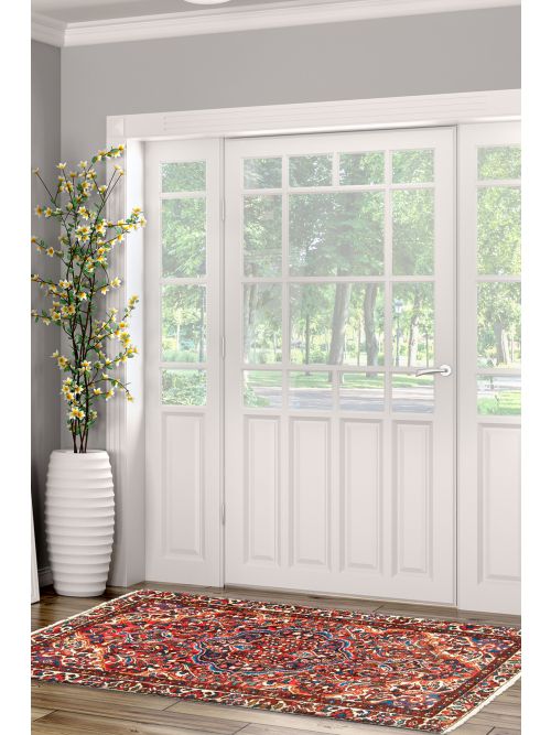 Persian Style 3'1" x 4'7" Hand-knotted Wool Rug 