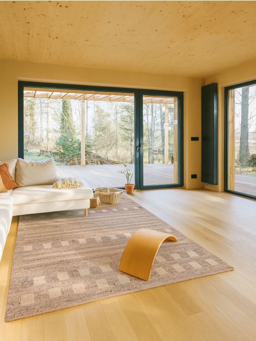 Looma Hand-knotted Wool Rug, 249 x 312 cm