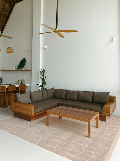 Looma Hand-knotted Wool Rug, 241 x 300 cm