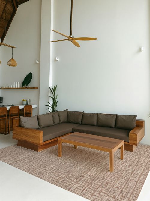 Looma Hand-knotted Wool Rug, 231 x 302 cm