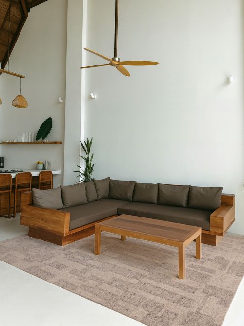 Looma Hand-knotted Wool Rug, 241 x 287 cm