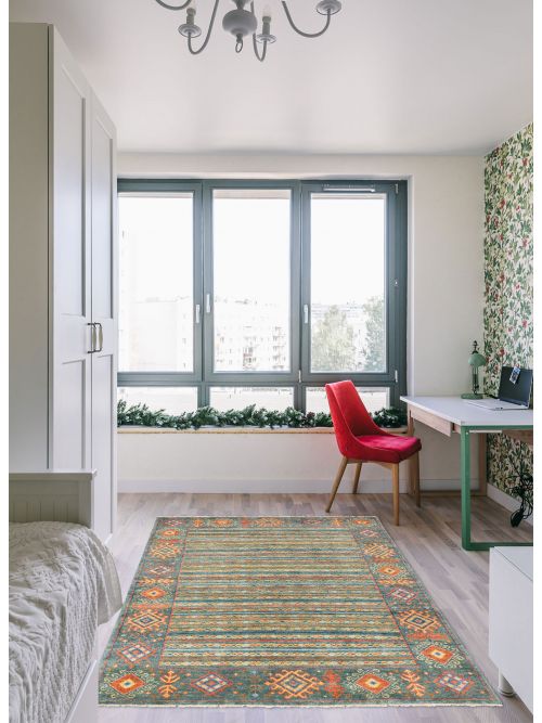 Pakistani Peshawar Ziegler 5'8" x 7'8" Hand-knotted Wool Rug 