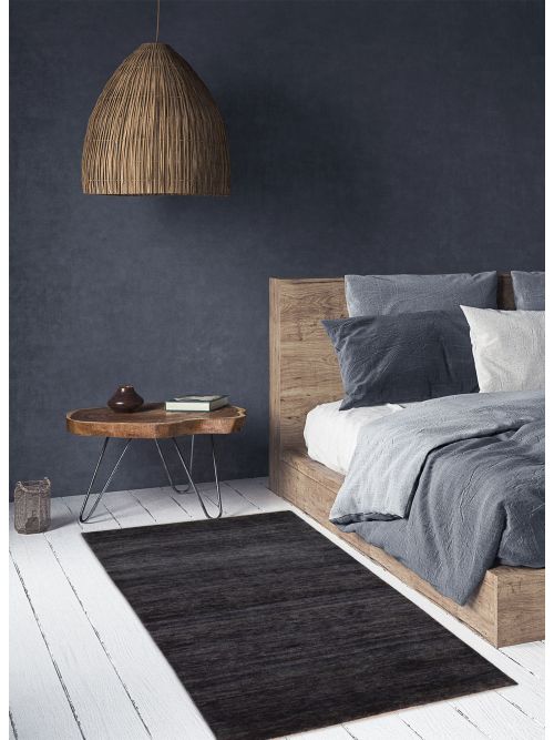 Pakistani Pak Finest Gabbeh 4'1" x 5'11" Hand-knotted Wool Rug 