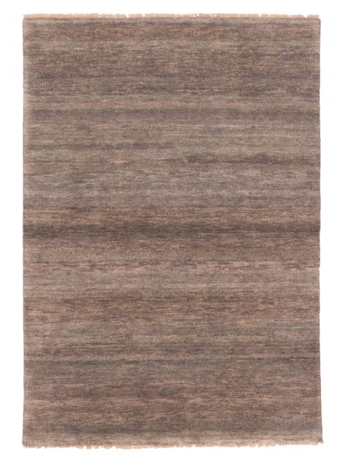Pakistani Pak Finest Gabbeh 4'1" x 5'11" Hand-knotted Wool Rug 