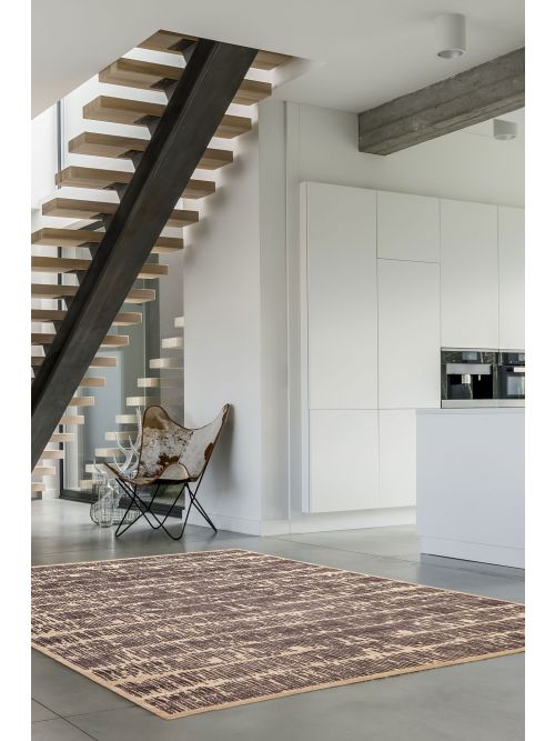 Indian Elysian 8'1" x 10'1" Hand Loomed Wool Rug 