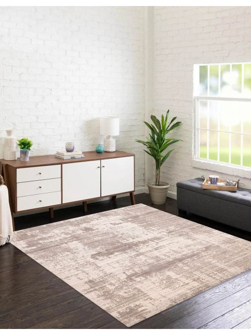 Indian Elysian 7'10" x 8'0" Hand Loomed Wool Rug 