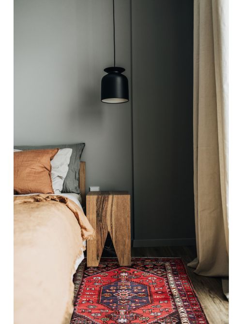 Persian Style 3'11" x 6'4" Hand-knotted Wool Rug 