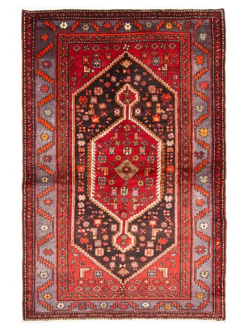 Persian Style 4'7" x 7'3" Hand-knotted Wool Rug 