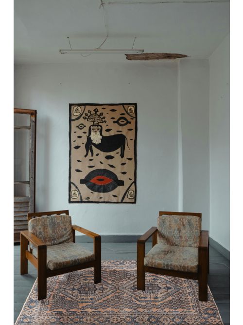 Persian Style Hand-knotted Wool Rug, 157 x 201 cm