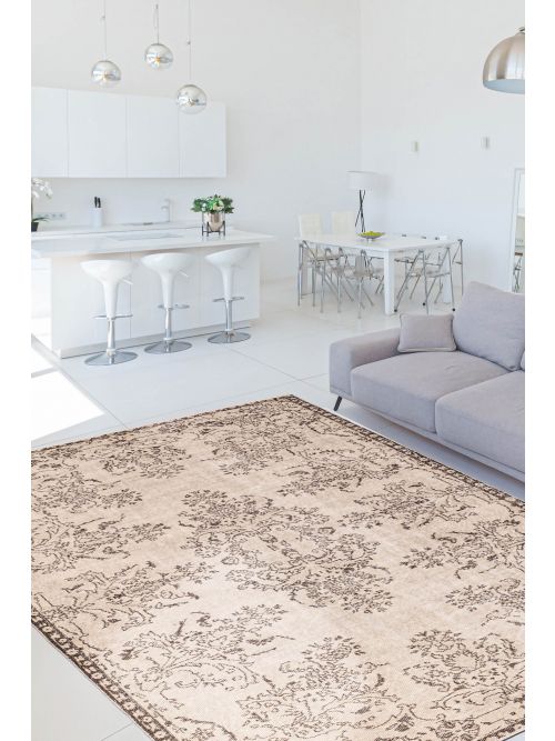 Persian Style Hand-knotted Wool Rug, 183 x 282 cm