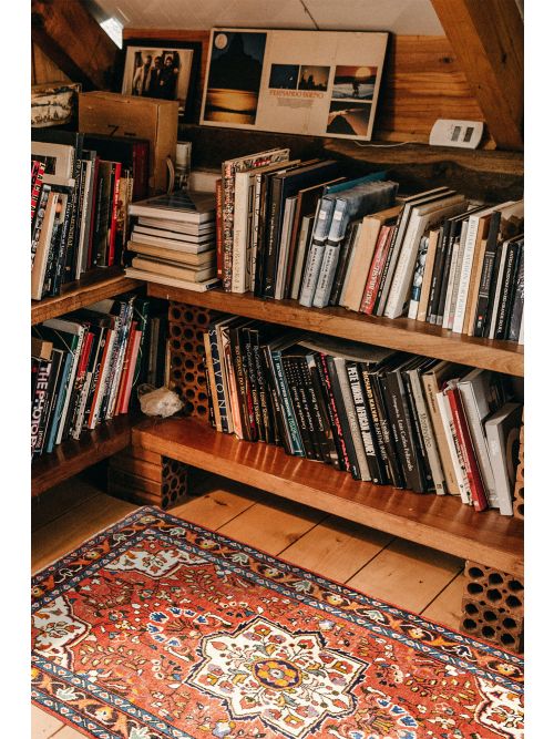 Persian Style 3'5" x 5'2" Hand-knotted Wool Rug 