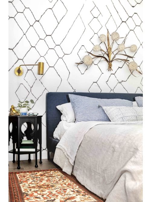 Persian Style Hand-knotted Wool Rug, 109 x 160 cm