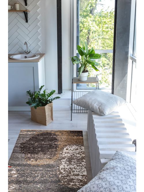 Indian Legacy 4'11" x 11'11" Hand-knotted Silk & Wool Runner Rug 