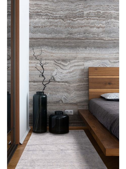 Indian Legacy 4'0" x 10'3" Hand-knotted Silk & Wool Runner Rug 