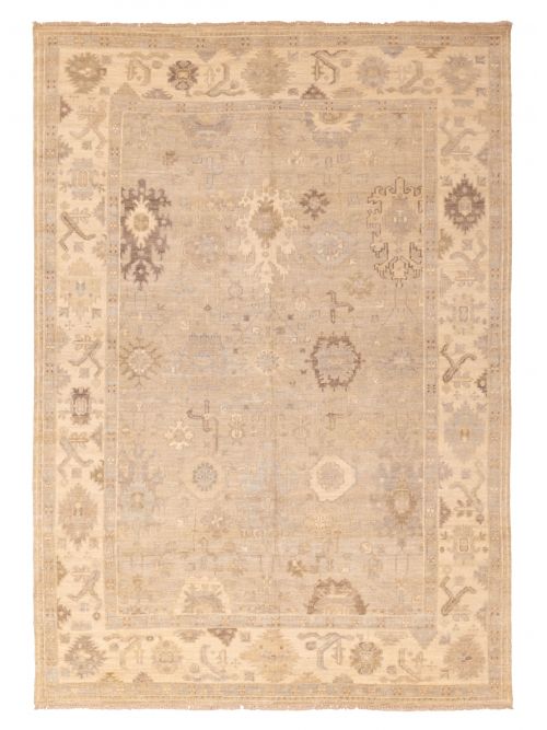 Kavya Oushak 8'11" x 12'3" Hand-knotted Wool Rug 