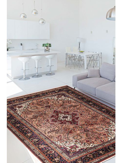 Persian Tabriz 6'5" x 9'10" Hand-knotted Wool Rug 