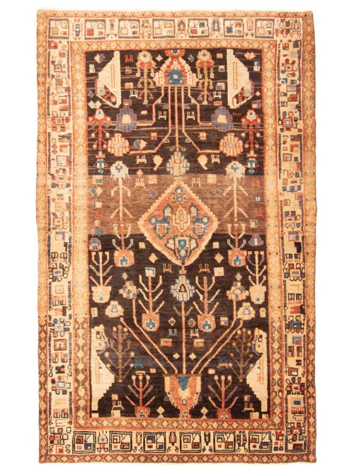 Tapis style persan 4'2" x 6'11" en laine