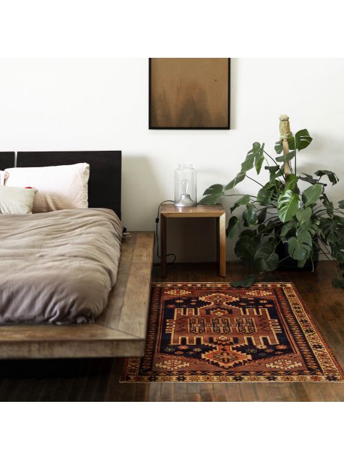 Persian Style Hand-knotted Wool Rug, 163 x 196 cm