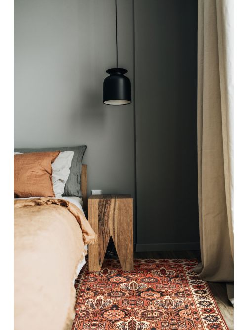 Tapis style persan 4'10" x 6'4" en laine