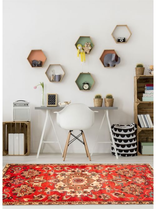 Tapis style persan 4'2" x 6'8" en laine