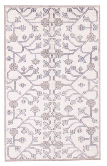 Transitional Ivory Area rug 5x8 Indian Hand-knotted 374657