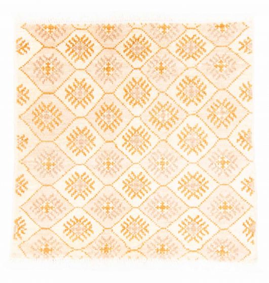 Transitional Yellow Area rug Square Indian Hand-knotted 380055