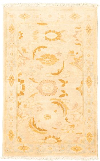 Bordered  Traditional Ivory Area rug 3x5 Pakistani Hand-knotted 331673