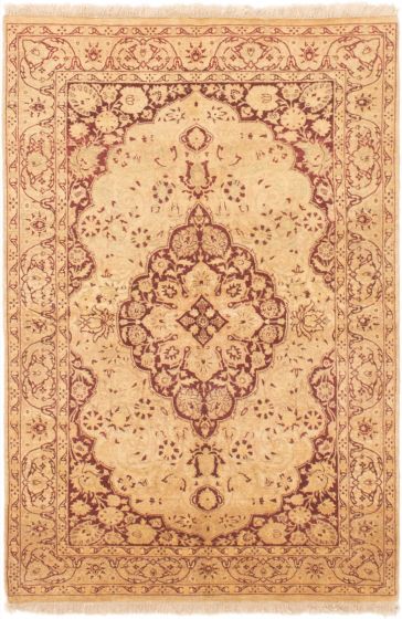 Bordered  Traditional Red Area rug 3x5 Pakistani Hand-knotted 301793