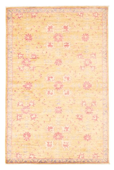 Traditional Yellow Area rug 5x8 Pakistani Hand-knotted 368402