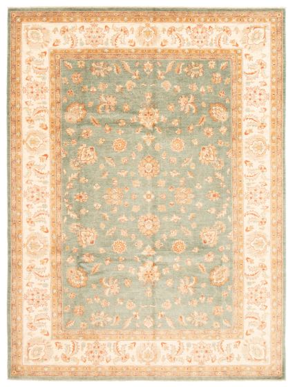 Bordered  Traditional Green Area rug 8x10 Pakistani Hand-knotted 362431