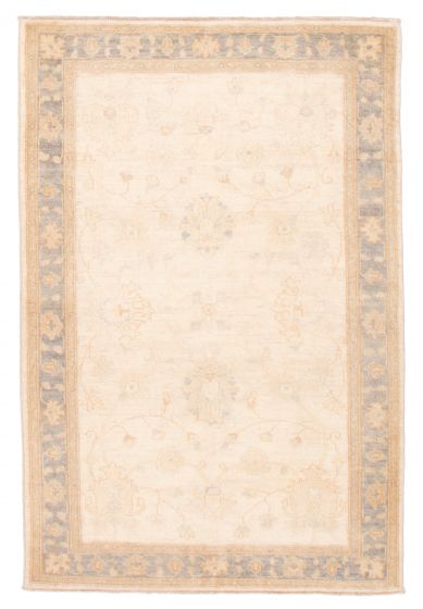 Bordered  Traditional Ivory Area rug 3x5 Pakistani Hand-knotted 373937