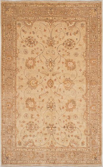 Traditional Ivory Area rug 6x9 Afghan Hand-knotted 224092